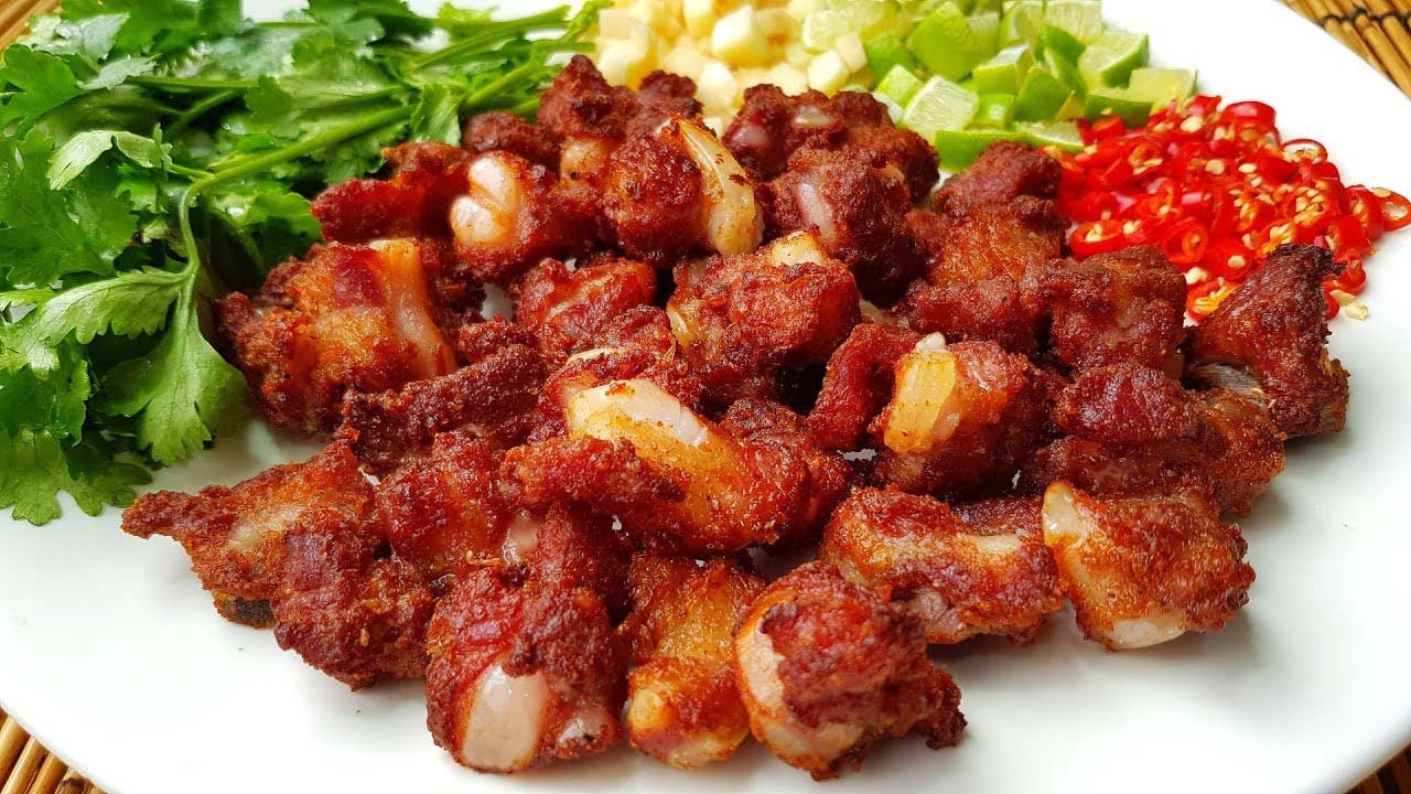 แหนมซี่โครงหมูทอด