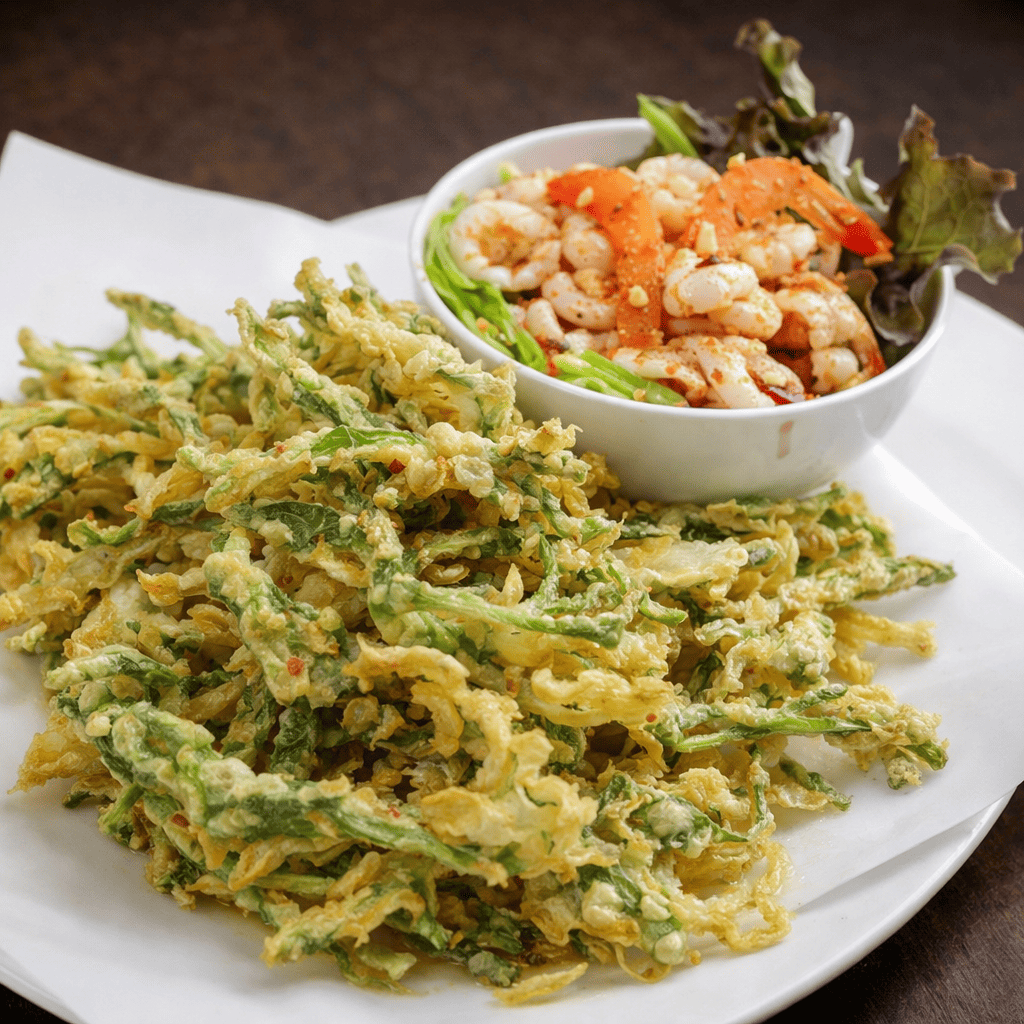 ยำผักบุ้งทอดกรอบ