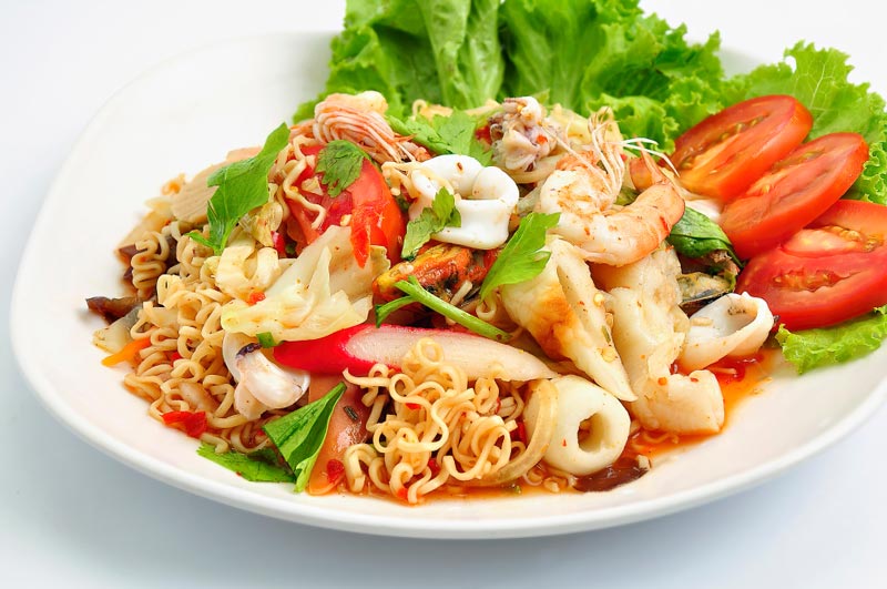 ยำมาม่าทะเล