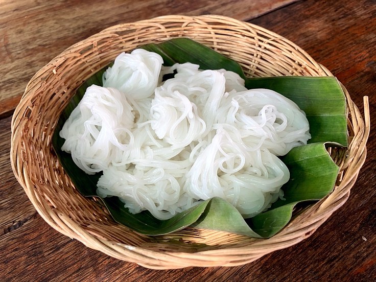 ขนมจีน