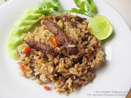 ข้าวผัดเนื้อ (เล็ก)