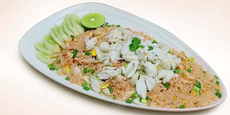 ข้าวผัดปู